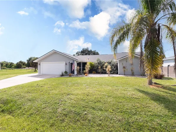 6047 Tabor Ave, Fort Myers, FL 33905