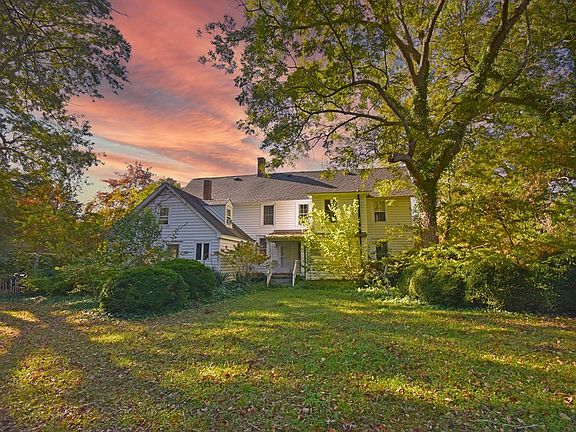 4th image of 16367 Courthouse Rd