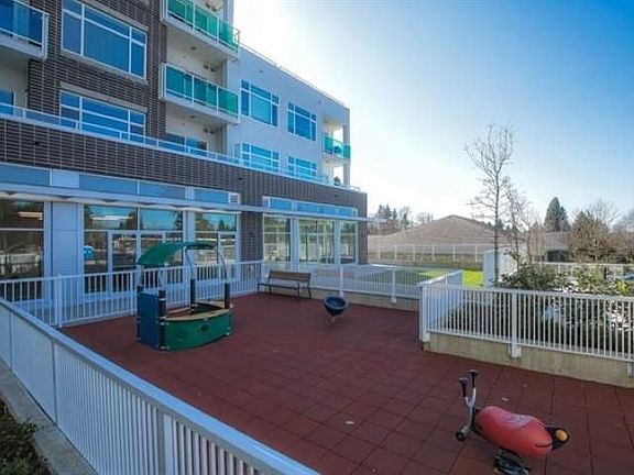 5th image of 9015 120th St #403