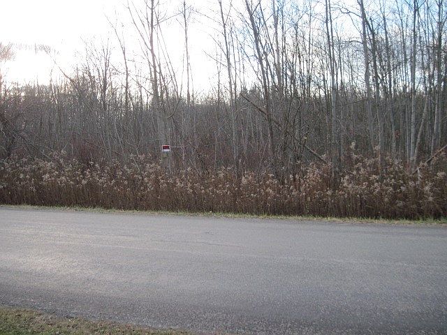 2nd image of 9057 Kuhl Rd