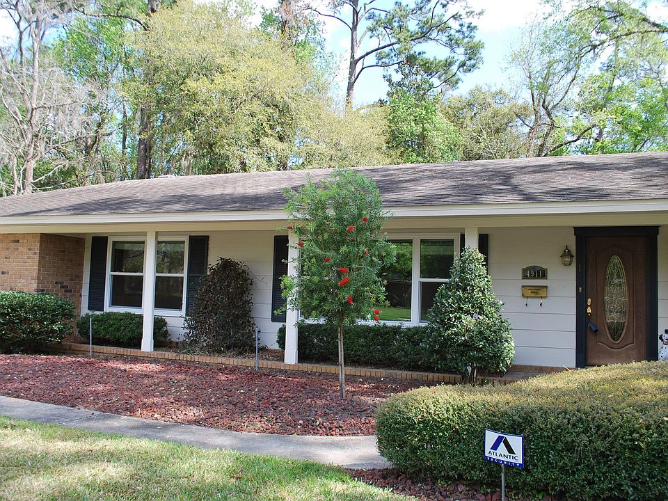 1st image of 4911 Water Oak Ln