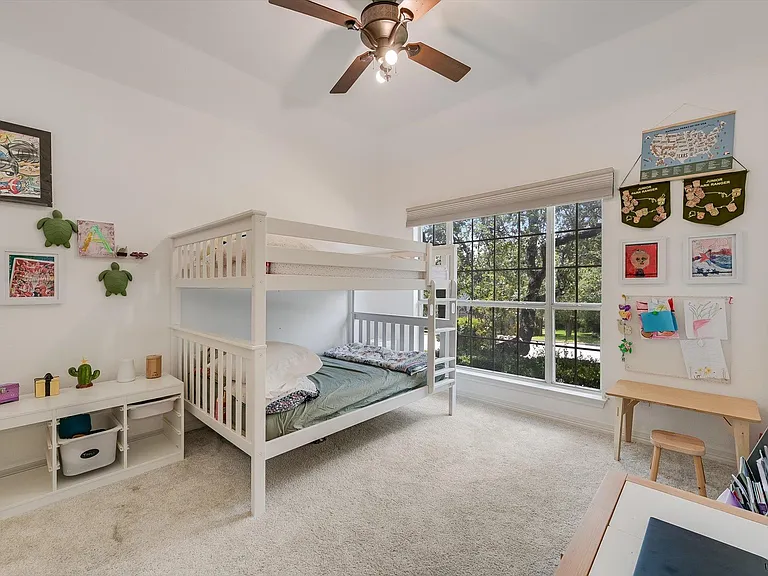 2404 Cliffs Edge Dr — Photo 16