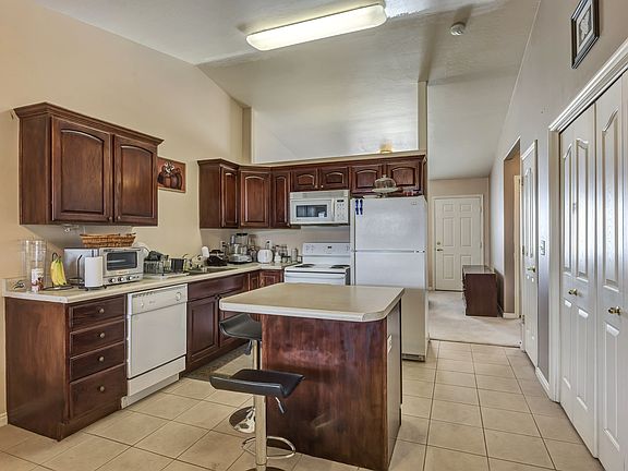 4th image of 3231 S 1510 W Unit 5C