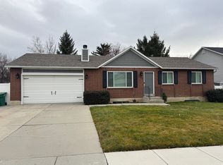 888 E Dupler Rd, Sandy, UT 84094