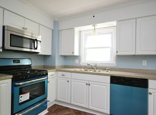 2907 Louise Ave, Baltimore, MD 21214