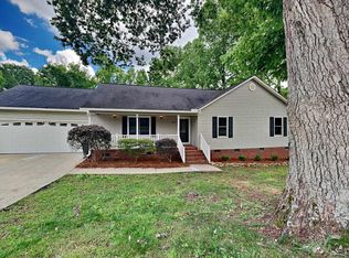 204 Cherry Ln, Greer, SC 29651