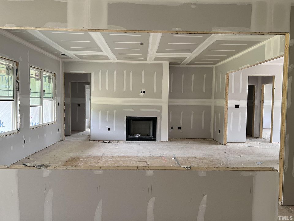2nd image of 87 Bodacious Ln