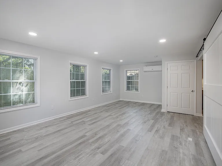 1131 Leesville St #D — Photo 12