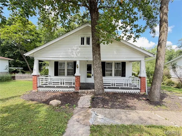 703 N Pershing Ave, Salem, MO 65560