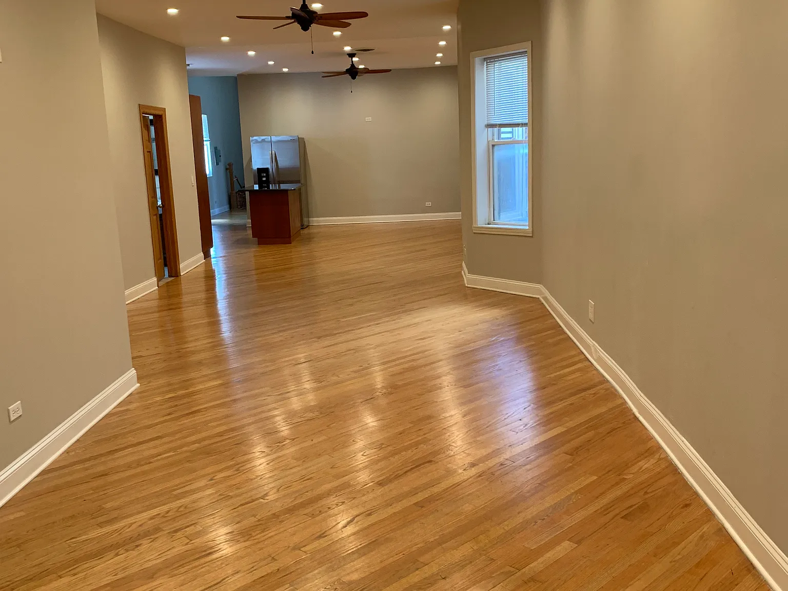 3 bed, 2200 sqft, $3,495 — Photo 1