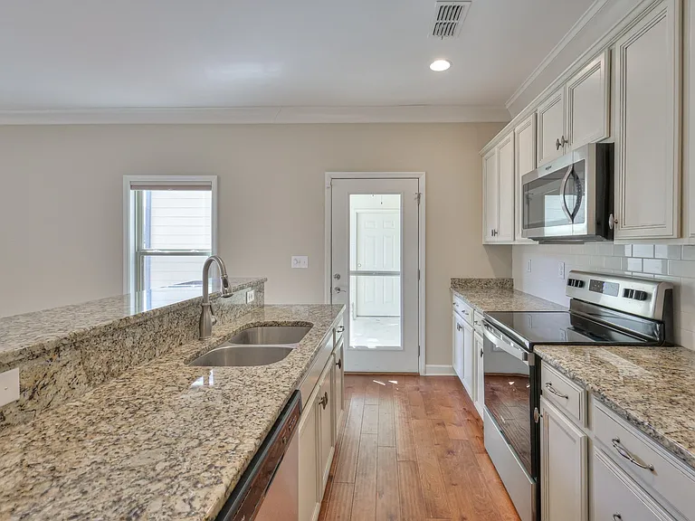 2240 Cason Ln — Photo 14