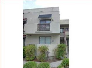 210 Shorebird Cir, Redwood City, CA 94065