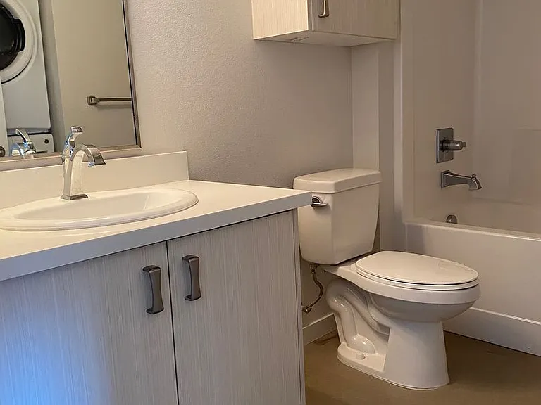 Brio Flats — Photo 21