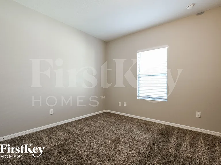 3941 Saltmarsh Loop — Photo 10