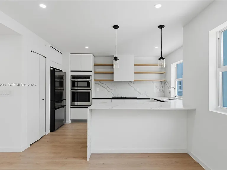 824 SE 12th Ct #840 — Photo 10