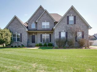 410 Creekview Dr, Murfreesboro, TN 37128