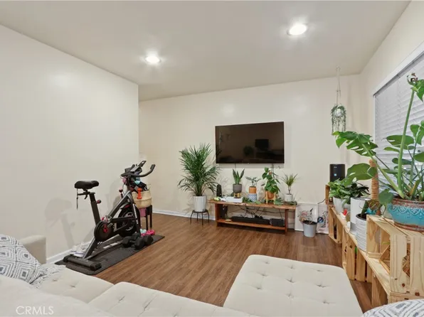 939 E Appleton St APT 25, Long Beach, CA 90802