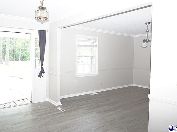 4th image of 2471 Oliver Rd