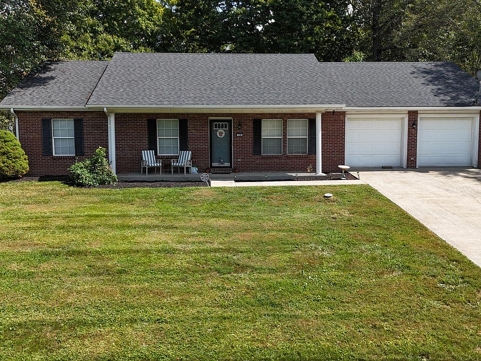 1st image of 728 Jackson Rd