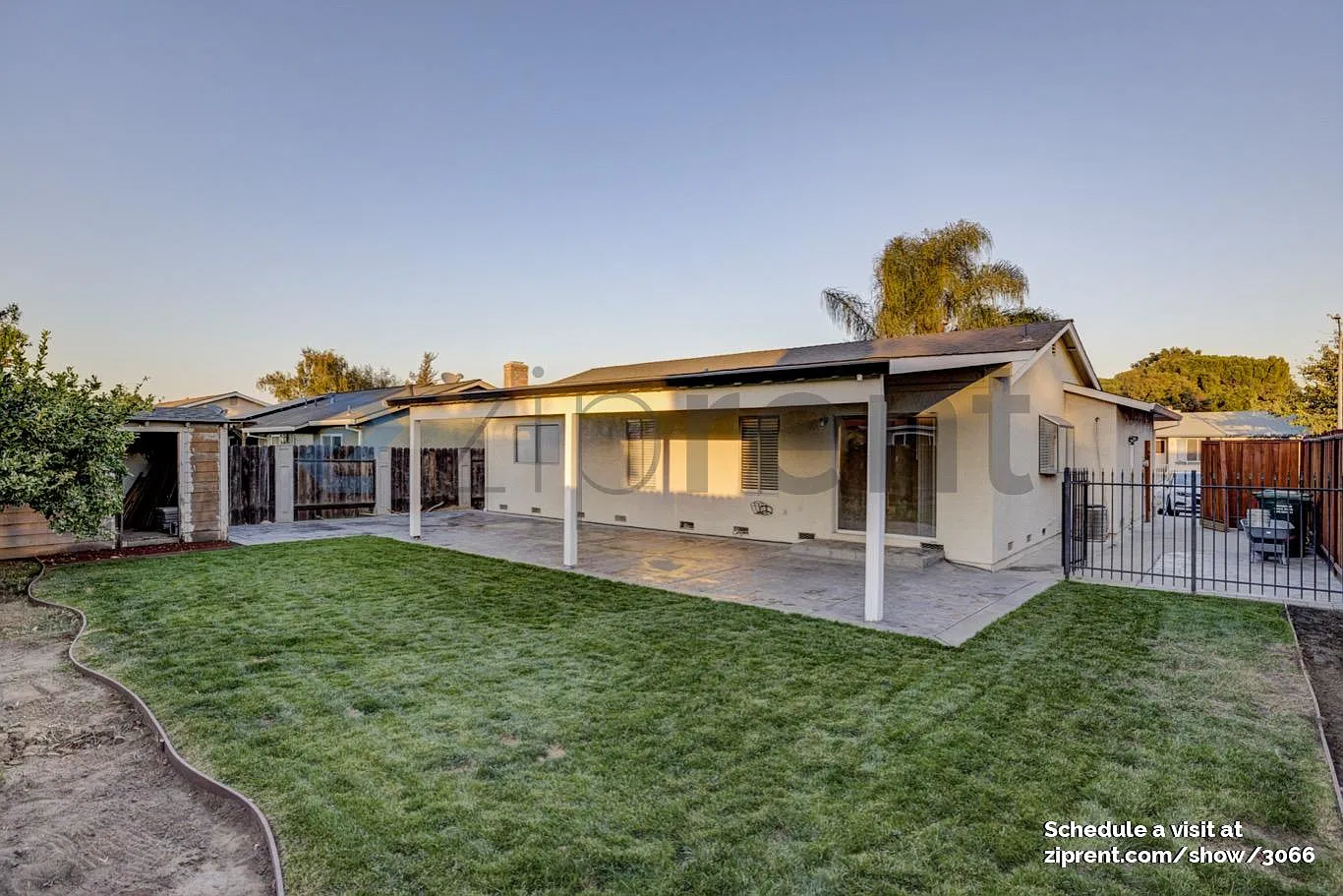 3 bed, 1000 sqft, $3,150 — Photo 4
