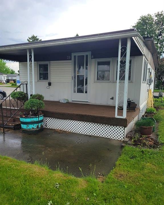1st image of 29 Robin Cres
