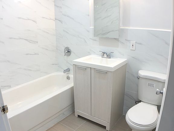 4th image of 454 E 141st St #1