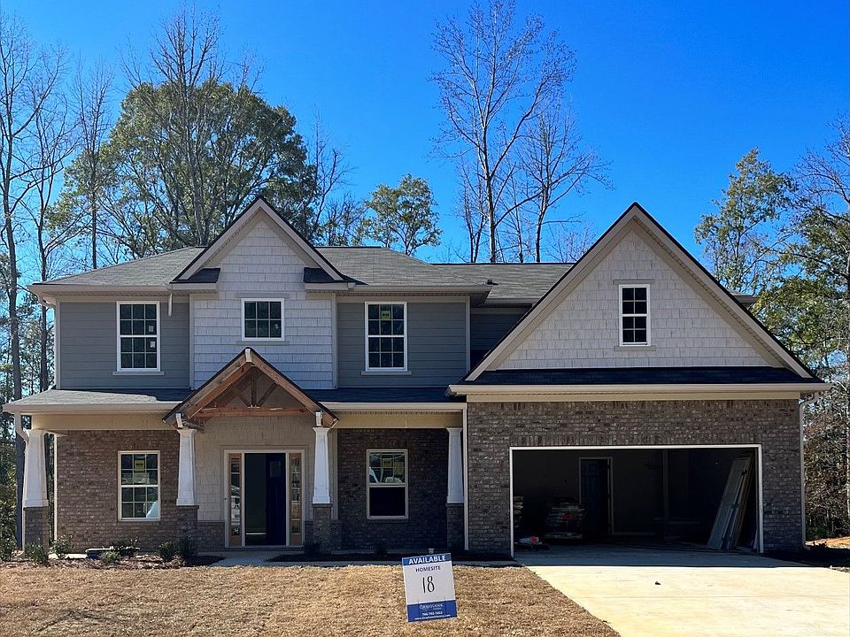 Exterior Image of The Laurel Craftsman in Garrett Pines located in Midland, GA