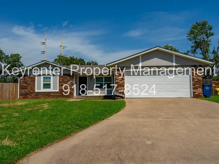 1707 S Nogales Ave — Photo 1