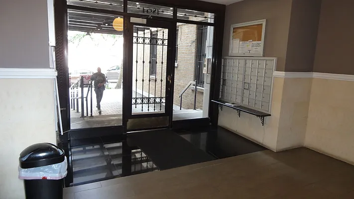 Rented by RC REAL ESTATE OF NEW YORK | media 71