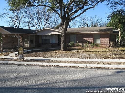 2nd image of 4619 Cambray Dr