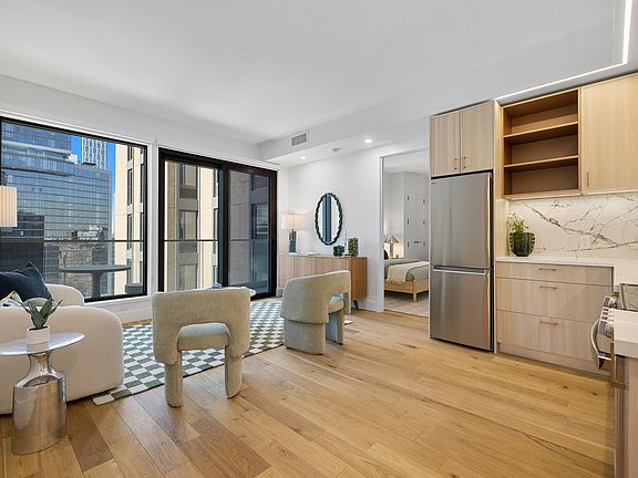 3rd image of 240 Willoughby St APT 15E