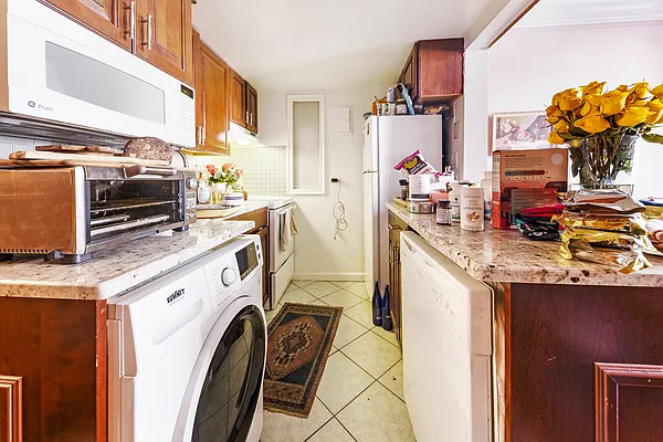 Rented by Blackwater Associates Inc. | media 8