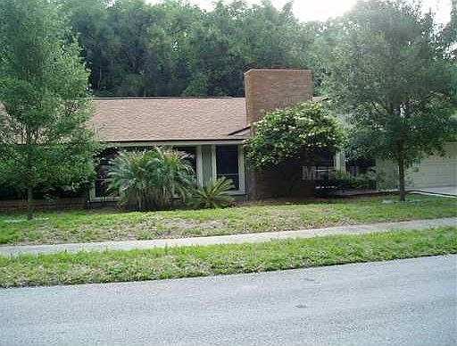 2nd image of 440 Columbus Cir