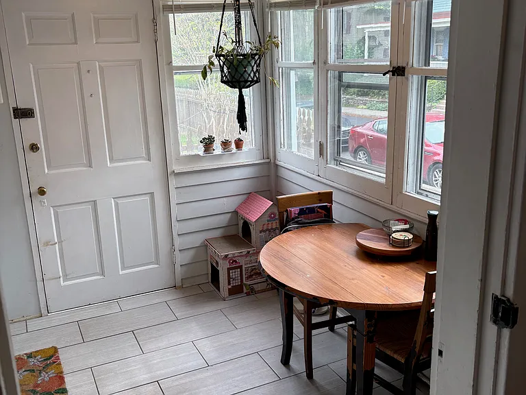 200 Washington Ave #1-R — Photo 7