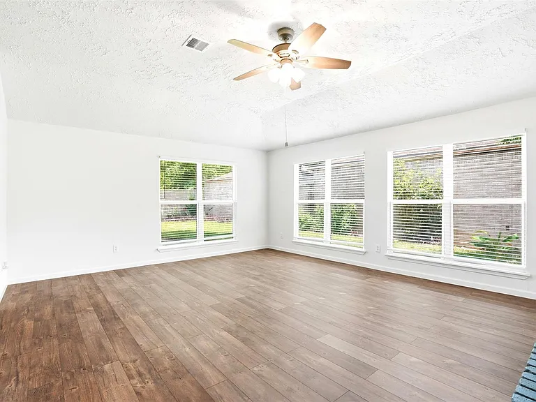 16007 Ridgegreen Dr — Photo 15