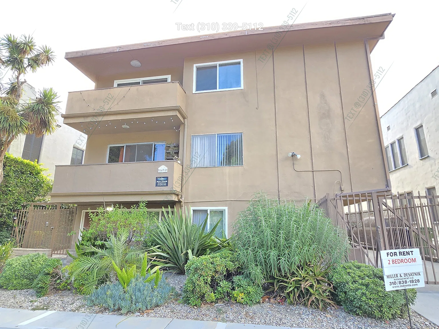2 bed, 950 sqft, $2,780 — Photo 3