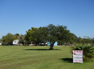 827 16th St, San Leon, TX 77539