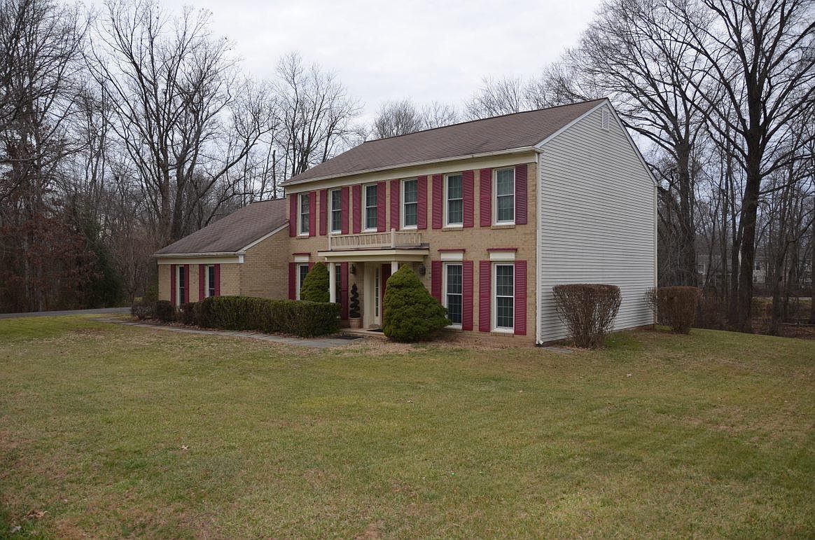 12716 Franklin Farm Rd, Herndon, VA 20171 | Zillow