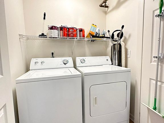 4th image of 200 Talus Way APT 434