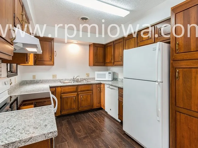 1507 N Dakota Ave — Photo 5