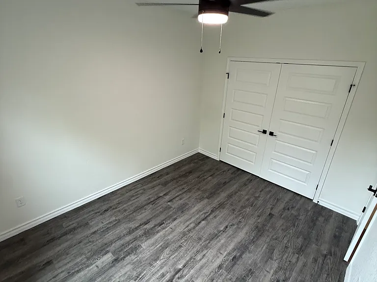 600A 10th St #600A1 — Photo 11