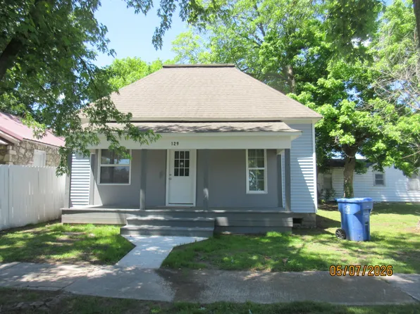 129 B St SE, Miami, OK 74354