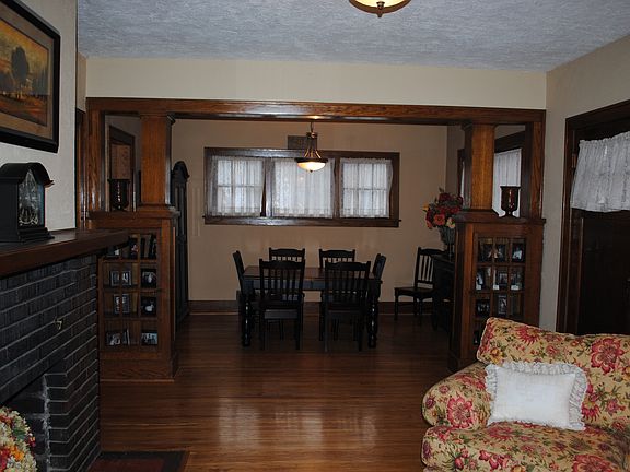 4th image of 2952 Sewell St