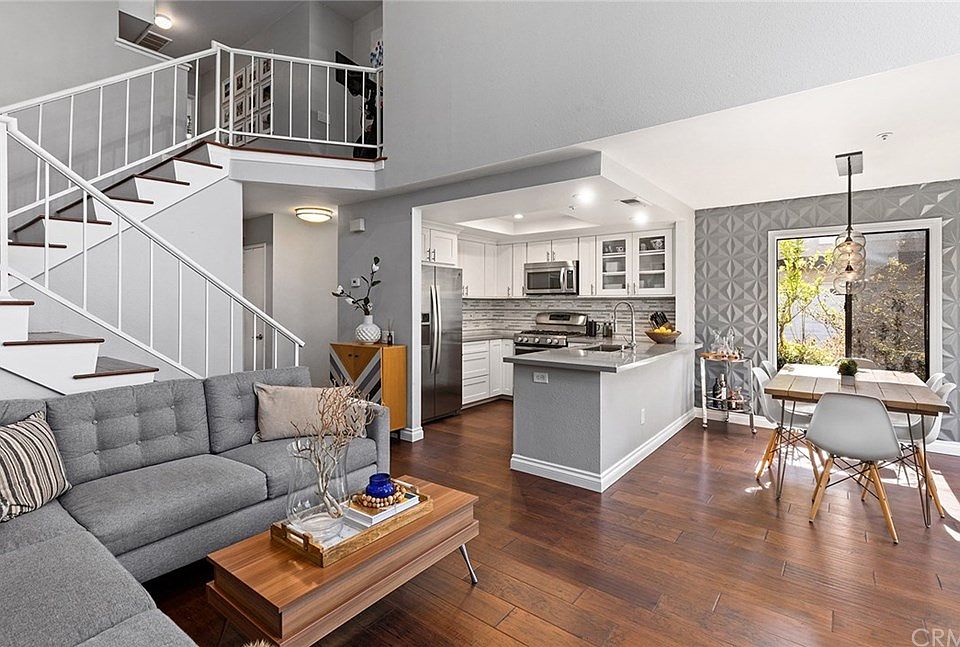 1st image of 543 Victoria St APT M