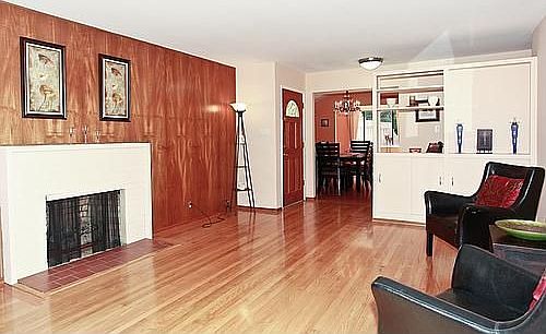 3rd image of 271 Lowell Ave