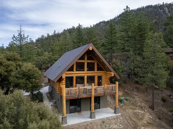 1513 Woodland Dr, Pine Mountain Club, CA 93222