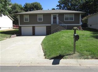 1415 N Millburn Ave, Independence, MO 64056