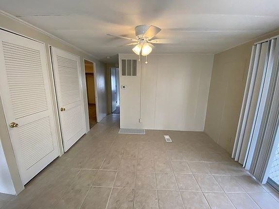 4th image of 231 Los Pinos Dr