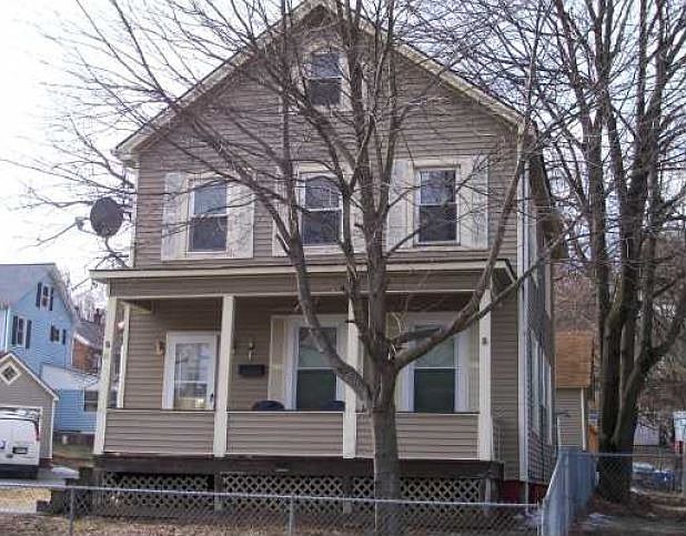 1st image of 10 S Montgomery St