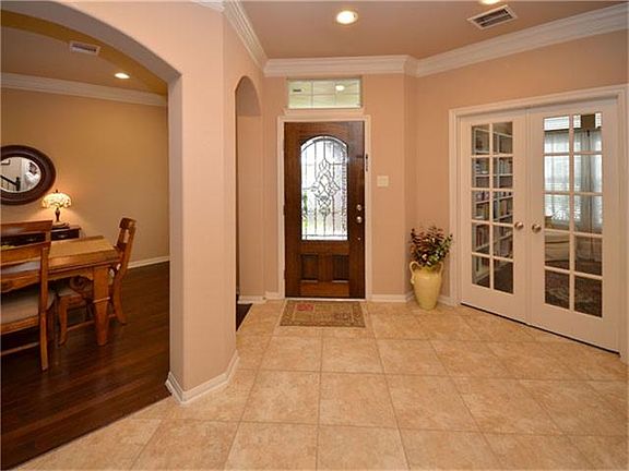 3rd image of 28106 John Clyde Dr